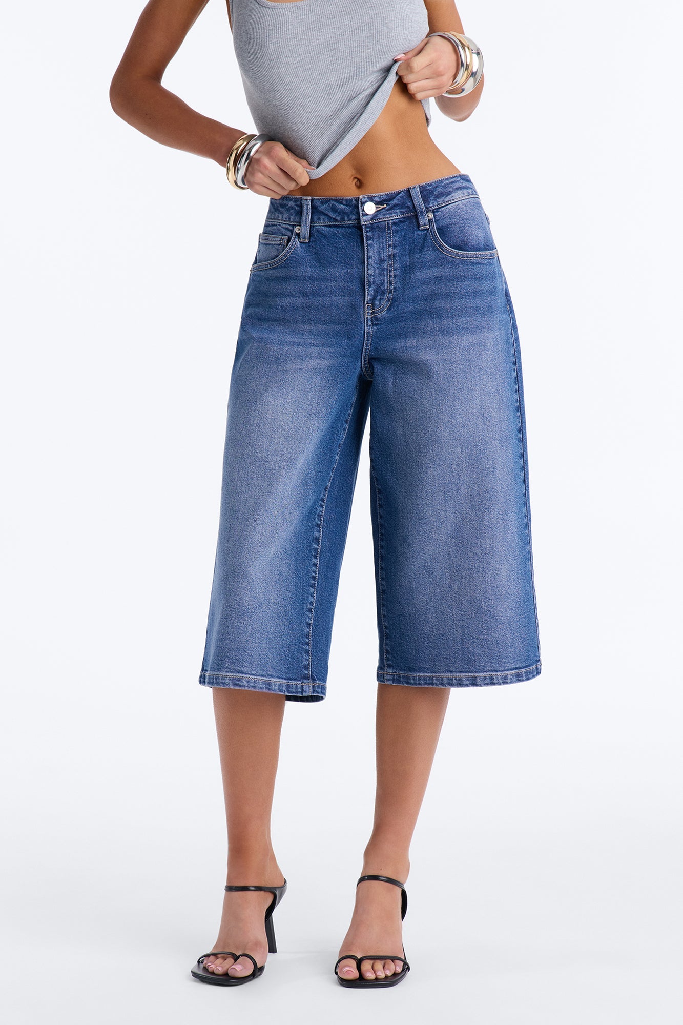 High Rise Slim Fit Jeans - Dark Wash
