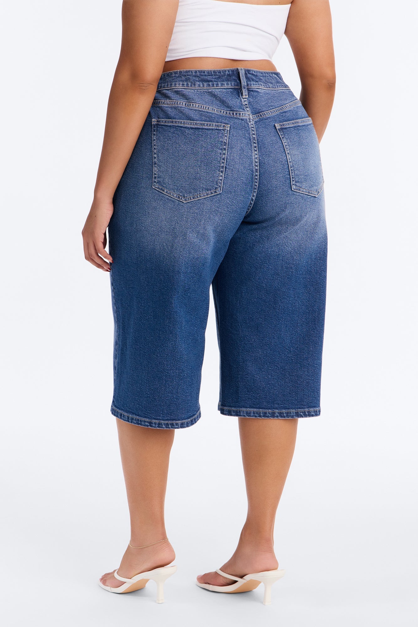 High Rise Slim Fit Jeans - Dark Wash