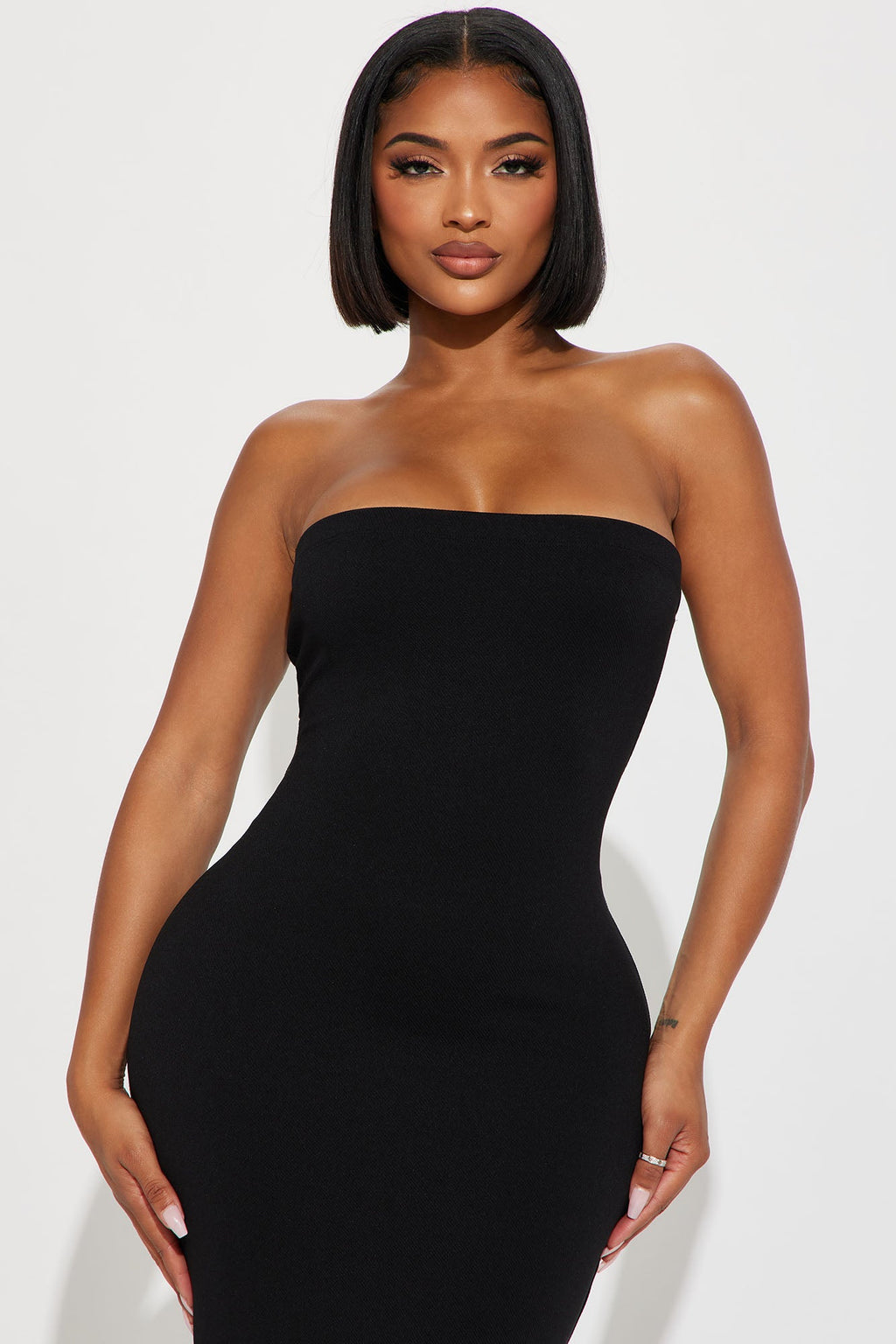 Sleeveless Ribbed A-Line Midi Dress - Black